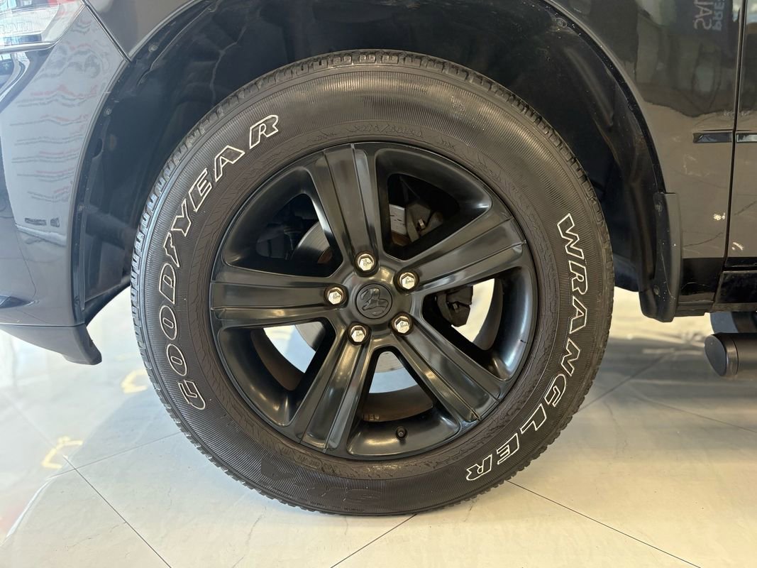 Used 2017 RAM 1500 Sport w/ Sport Premium Group image 39