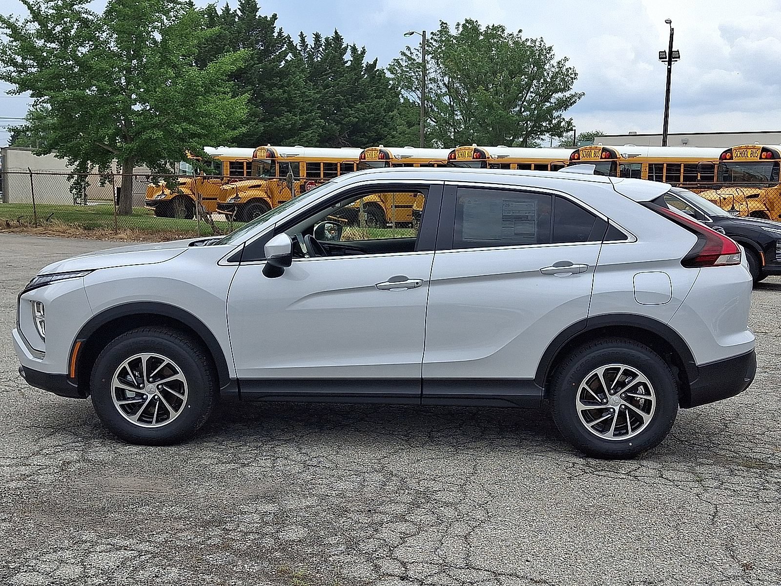 New 2026 Mitsubishi Eclipse Cross ES AWD/4WD image 5