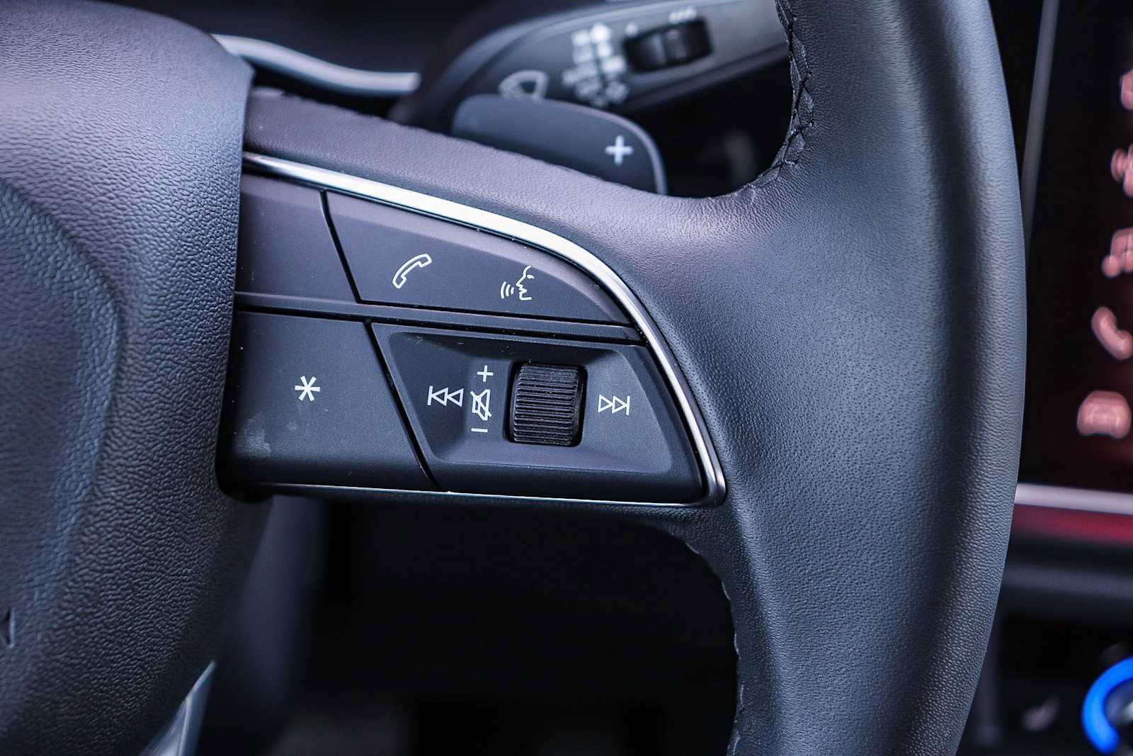 Used 2025 Audi Q3 2.0T Premium Plus w/ Premium Plus Package image 21