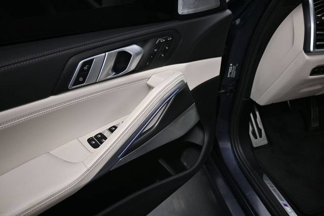 Used 2021 BMW X6 M50i w/ Executive Package AWD/4WD image 16