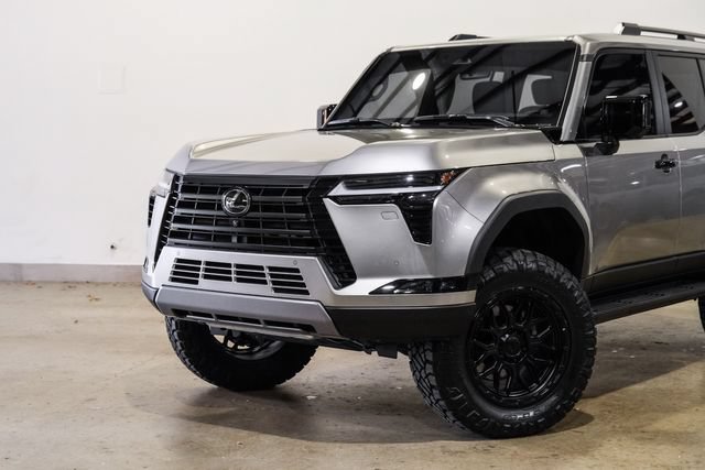 Used 2025 Lexus GX 550 AWD/4WD image 15