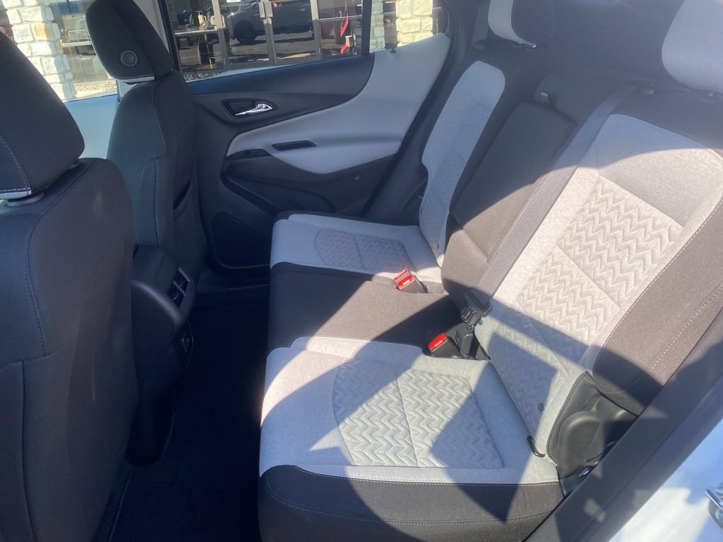 Used 2024 Chevrolet Equinox LS w/ LS Convenience Package image 12