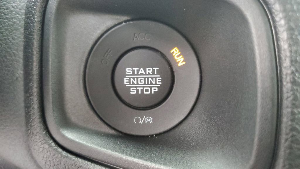 New 2026 Jeep Gladiator Sport image 27