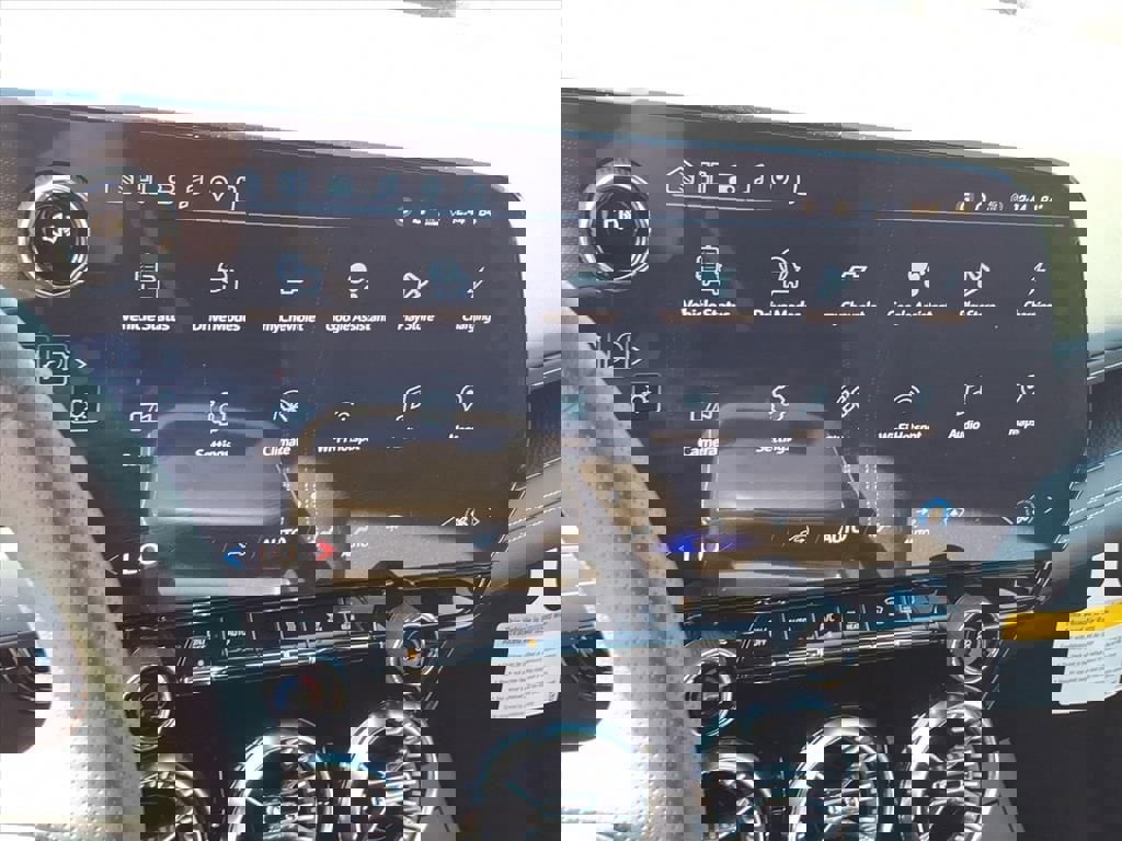 New 2026 Chevrolet Blazer EV LT w/ LPO, Blackout Package image 18