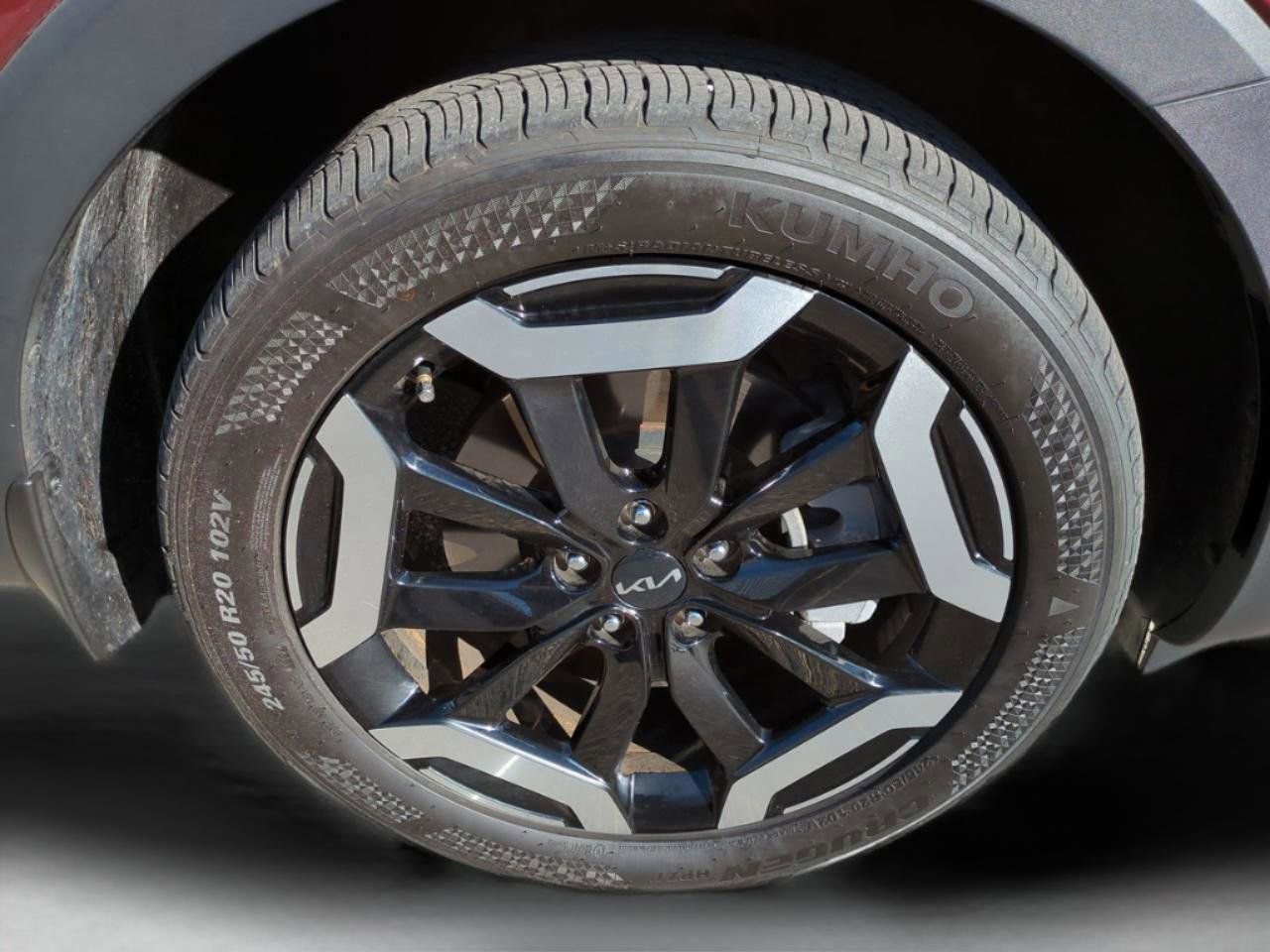 Used 2024 Kia Telluride S w/ S Sunroof Package image 11