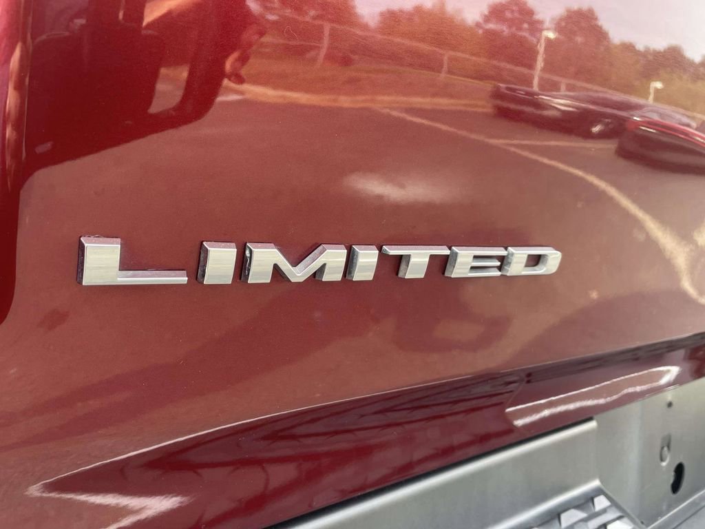 Used 2019 RAM 1500 Limited AWD/4WD image 11