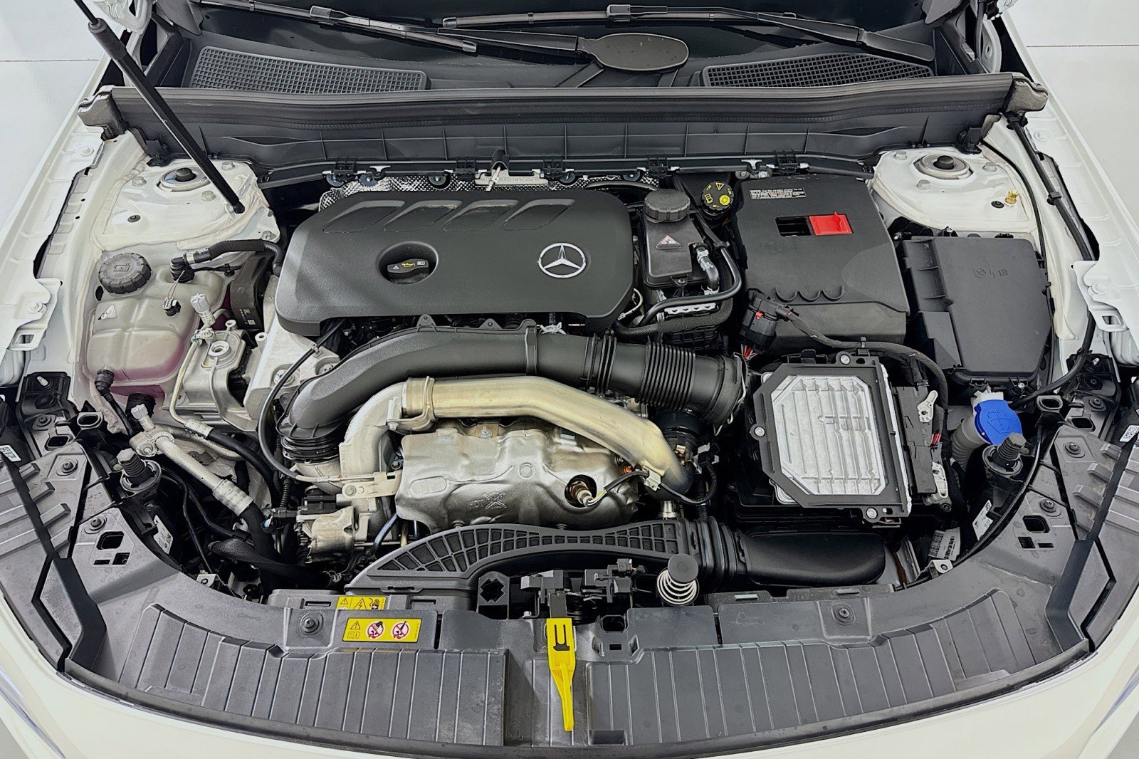 New 2026 Mercedes-Benz GLB 250 image 10