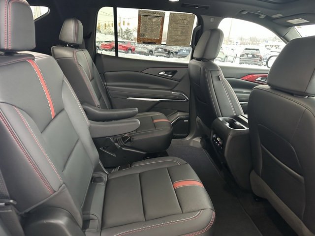 Certified 2025 Chevrolet Traverse RS image 21