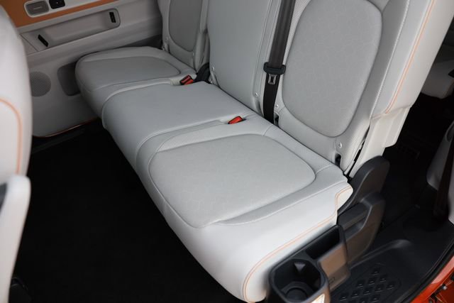 Used 2025 Volkswagen ID. Buzz 1st Edition RWD image 13