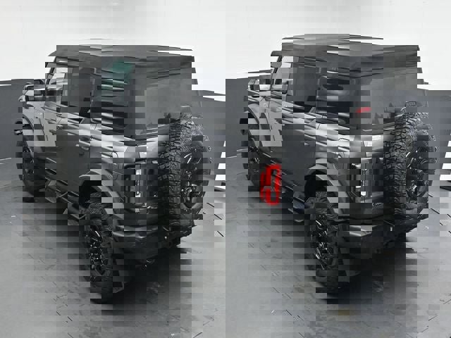 Used 2023 Ford Bronco Wildtrak AWD/4WD image 19