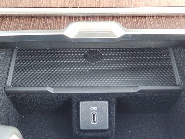 New 2026 Land Rover Range Rover SE AWD/4WD image 14