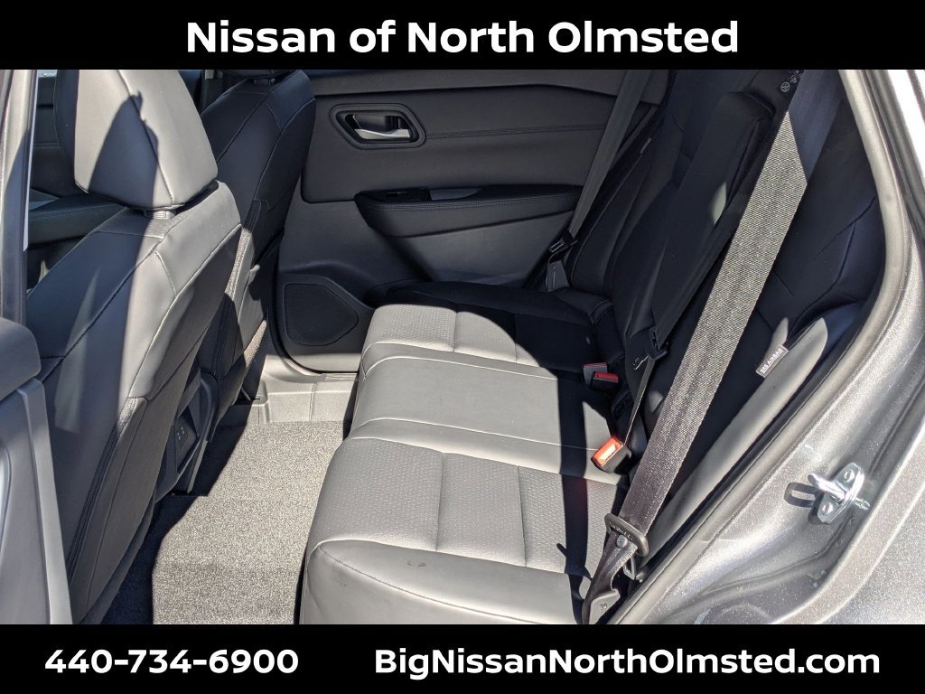 New 2026 Nissan Rogue Dark Armor AWD/4WD image 17