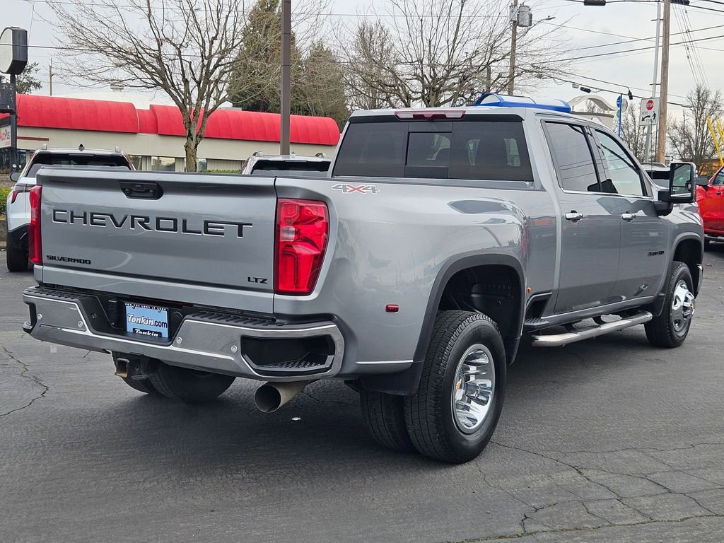 Used 2024 Chevrolet Silverado 3500 LTZ w/ LTZ Plus Package image 6