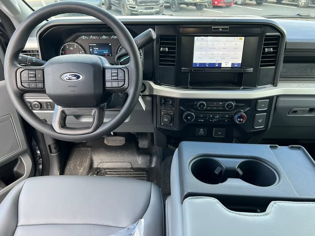 New 2026 Ford F350 XL AWD/4WD image 3