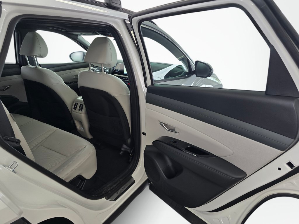 New 2026 Hyundai Tucson Limited AWD/4WD image 36
