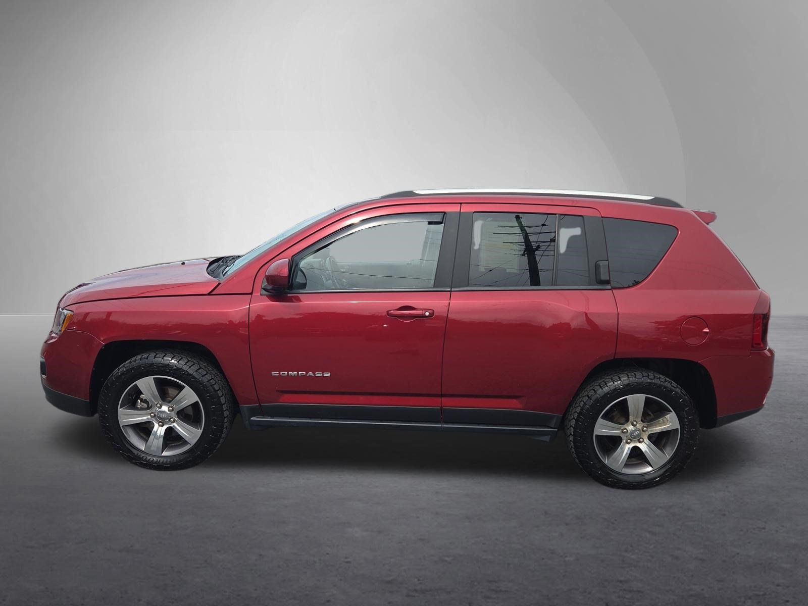 Used 2017 Jeep Compass High Altitude AWD/4WD image 7