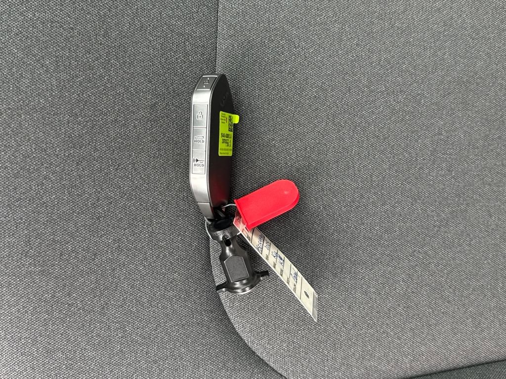 Used 2025 Kia K4 LXS image 29