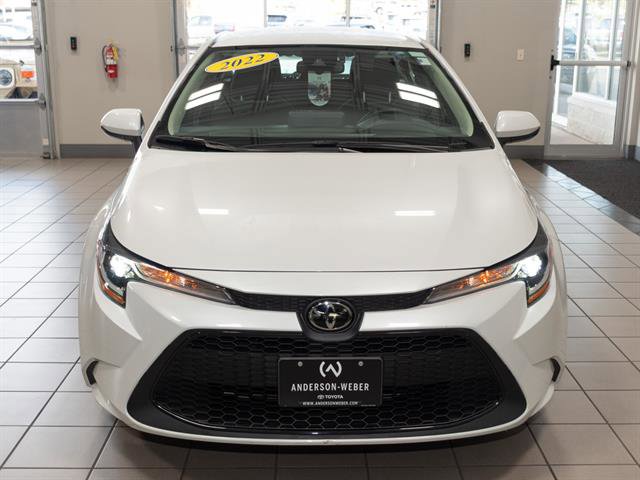 Used 2022 Toyota Corolla LE image 4