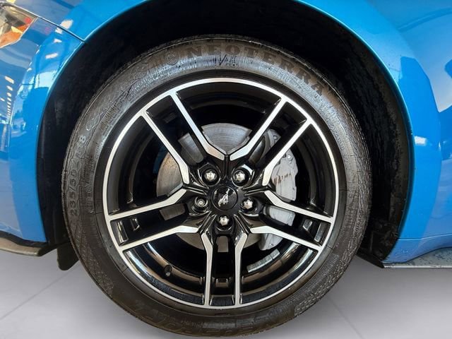 Used 2021 Ford Mustang GT RWD image 9