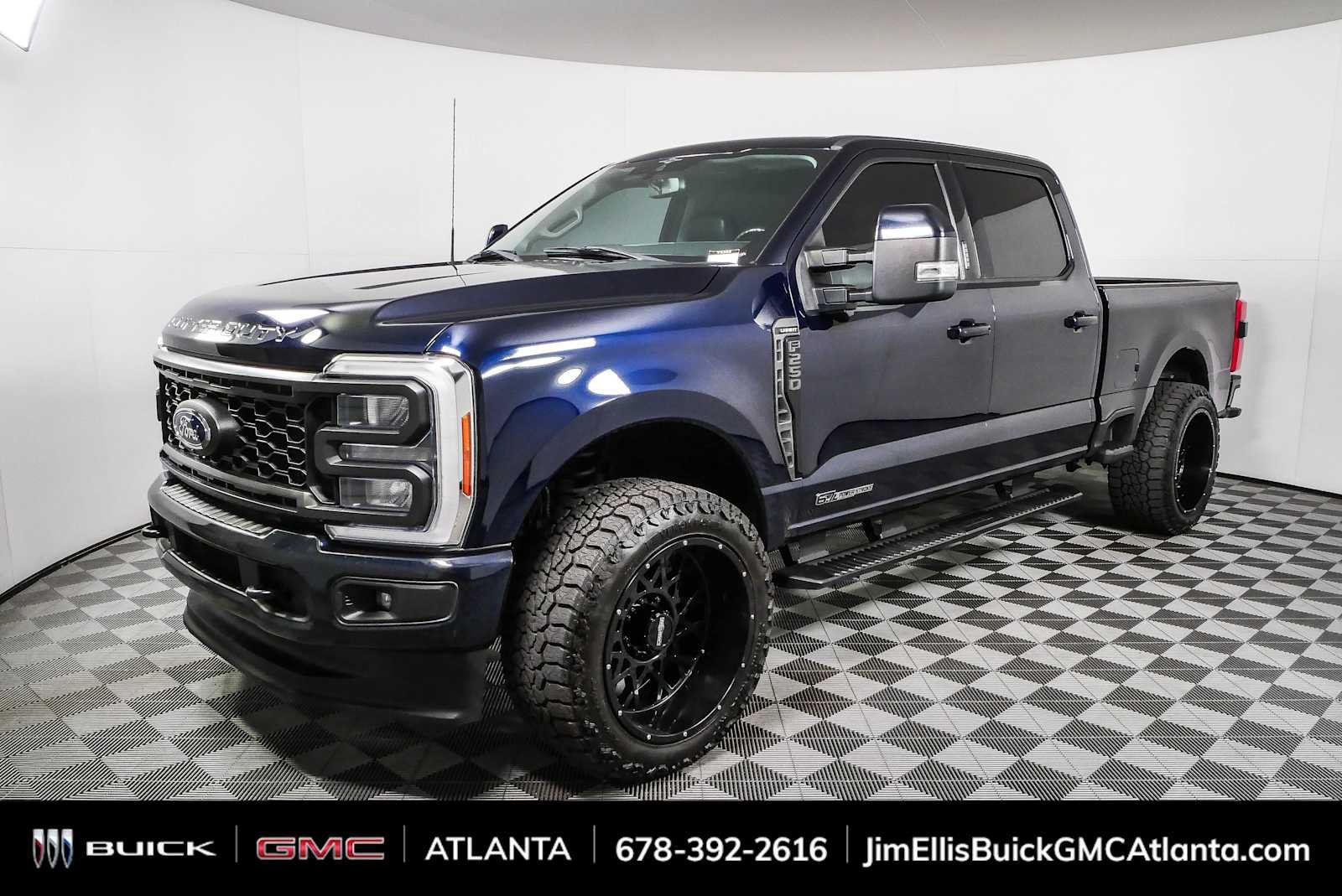 Used 2023 Ford F250 Lariat w/ Sport Appearance Package AWD/4WD image 26