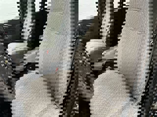 Used 2018 Chevrolet Express 3500 LT w/ LT Preferred Equipment Group image 8