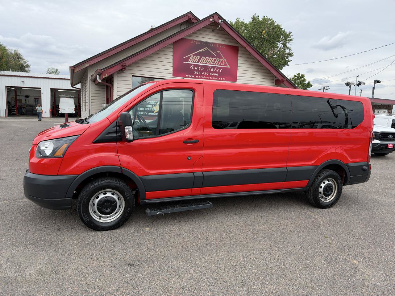 Used 2017 Ford Transit 350 XL RWD image 13