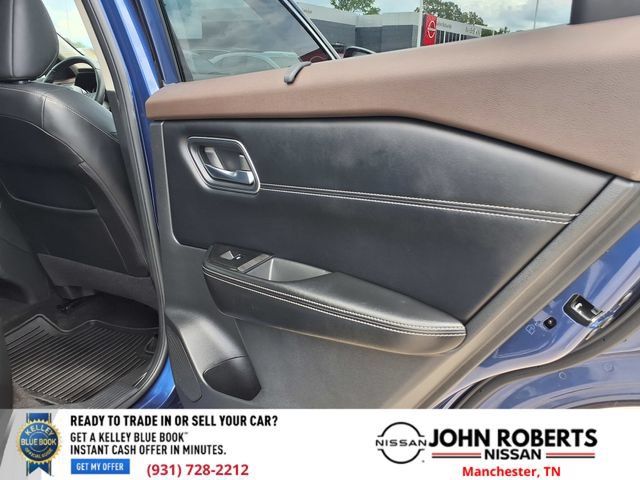 Used 2021 Nissan Rogue Platinum FWD image 18