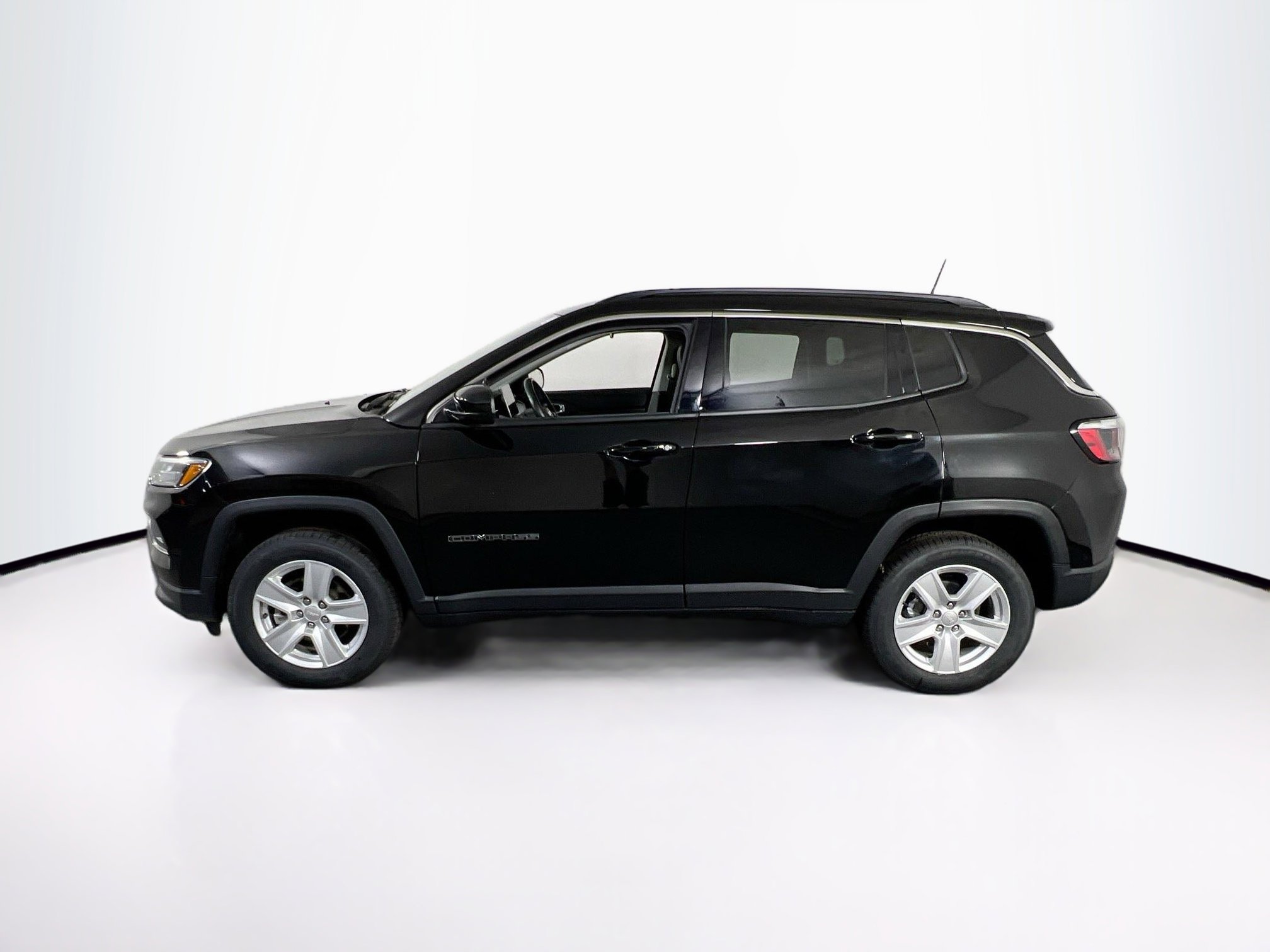 Used 2022 Jeep Compass Latitude w/ Convenience Group image 8