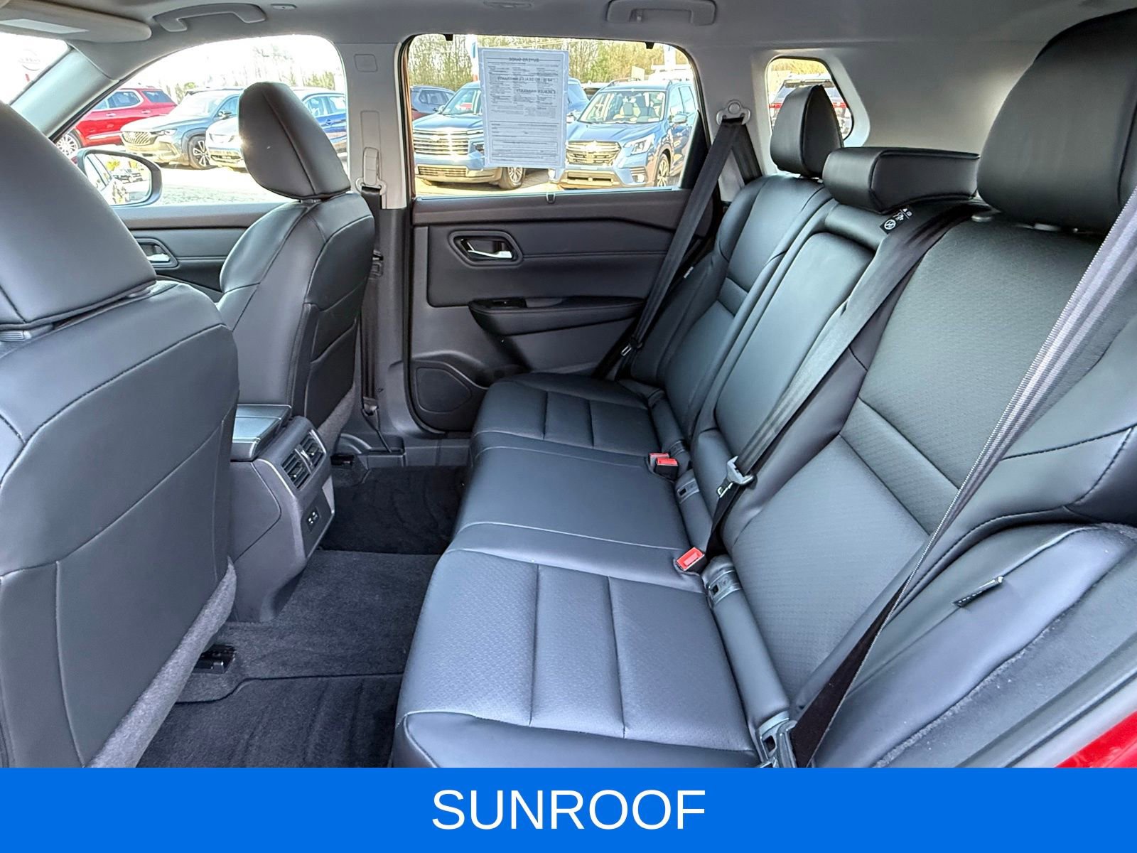 Used 2023 Nissan Rogue SV w/ SV Premium B Package AWD/4WD image 14