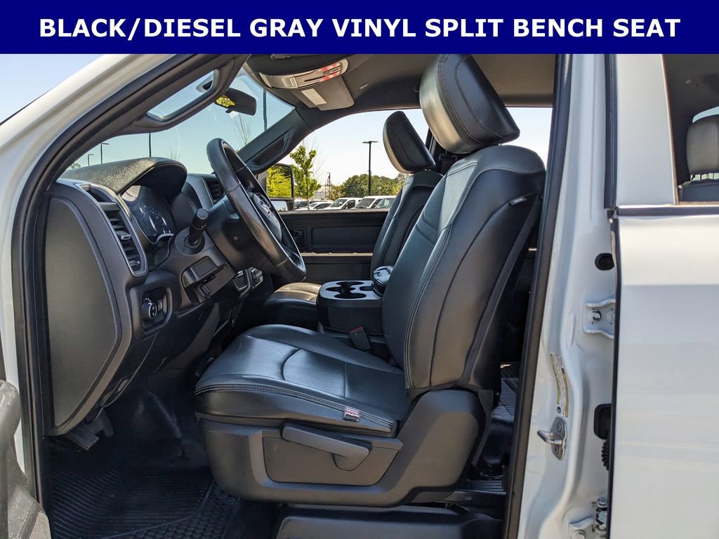Used 2024 RAM 2500 Tradesman w/ Chrome Appearance Group AWD/4WD image 3