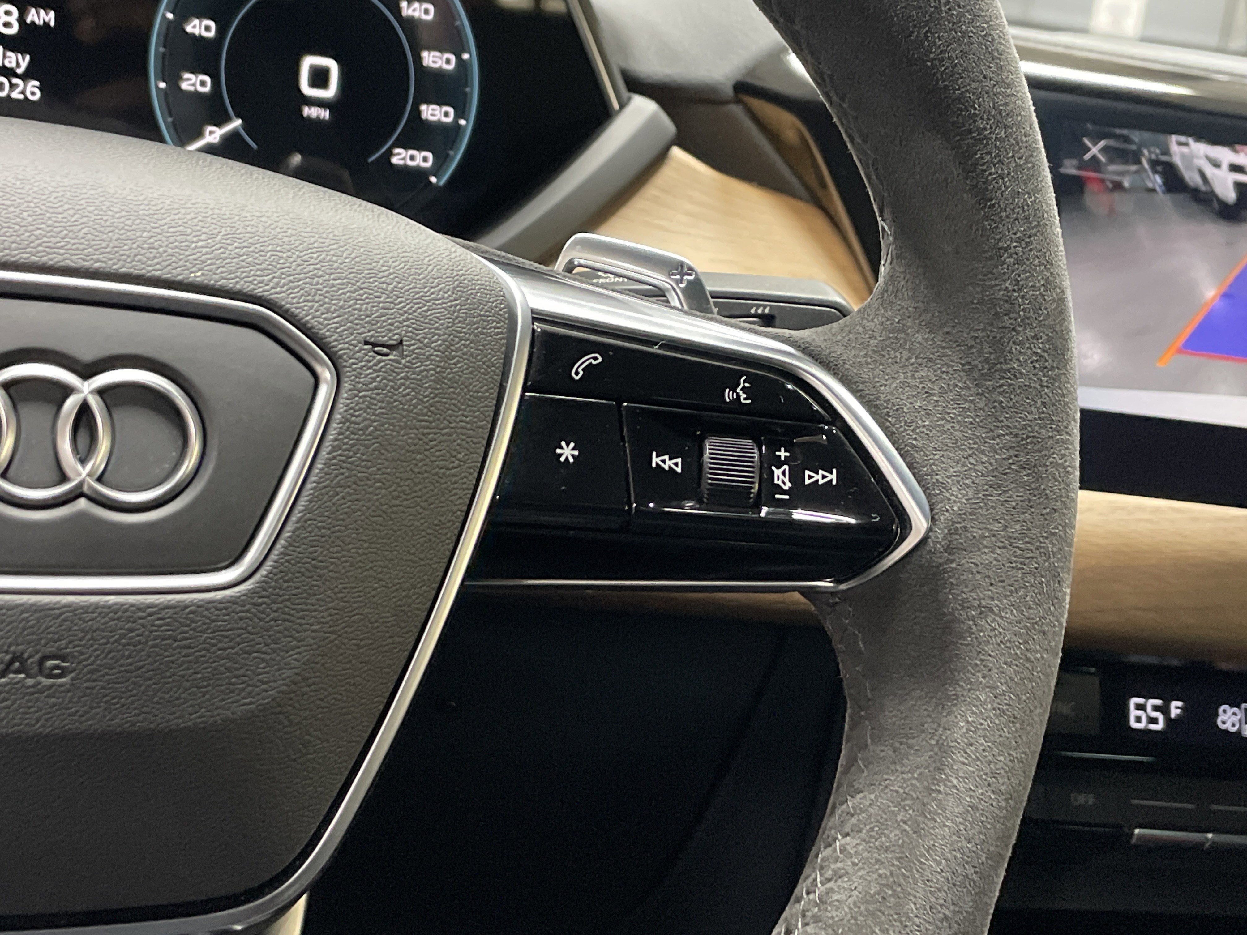 Used 2023 Audi e-tron GT Premium Plus image 22