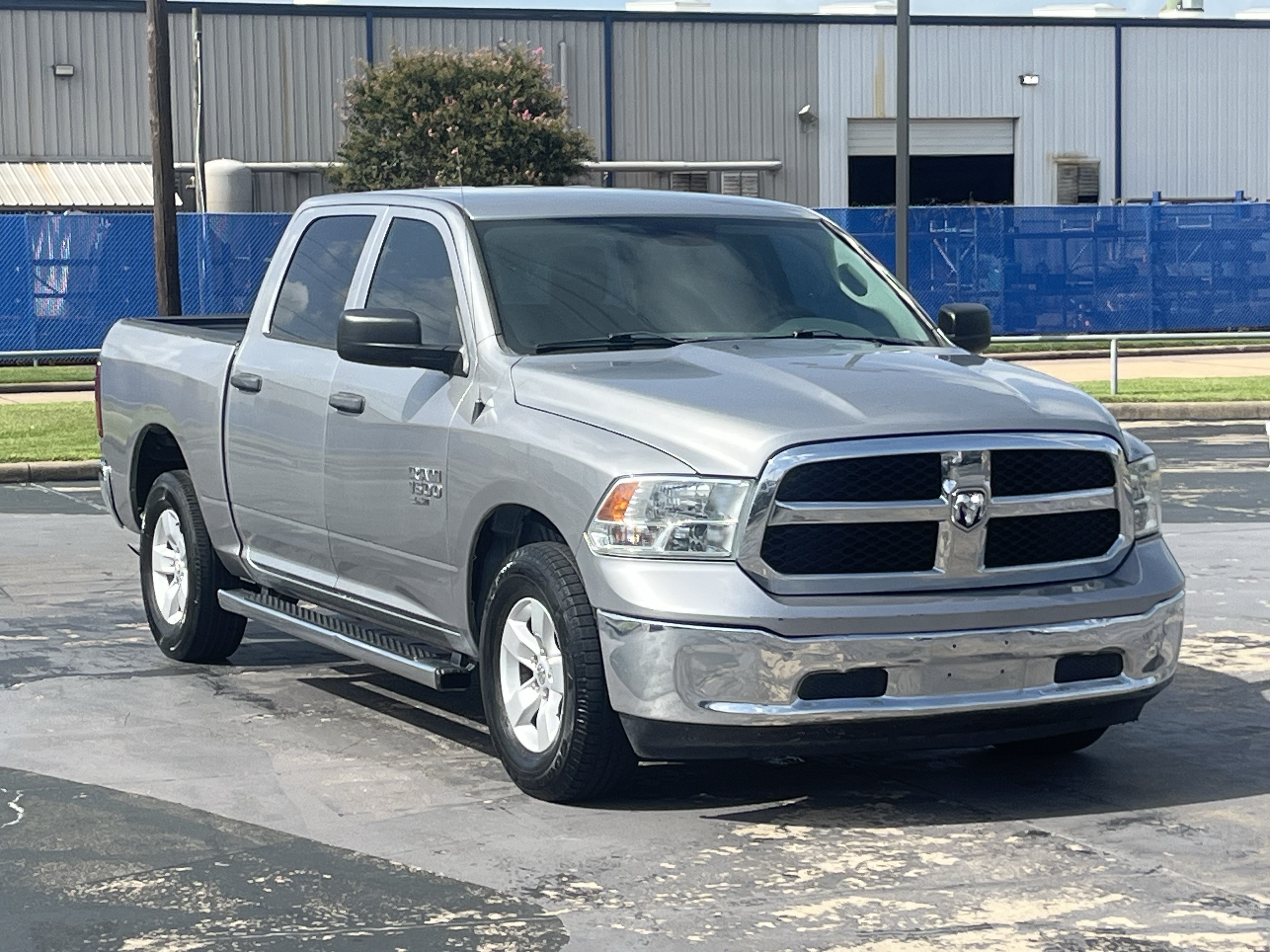 Used 2019 RAM 1500 Tradesman w/ Chrome Plus Package RWD image 5