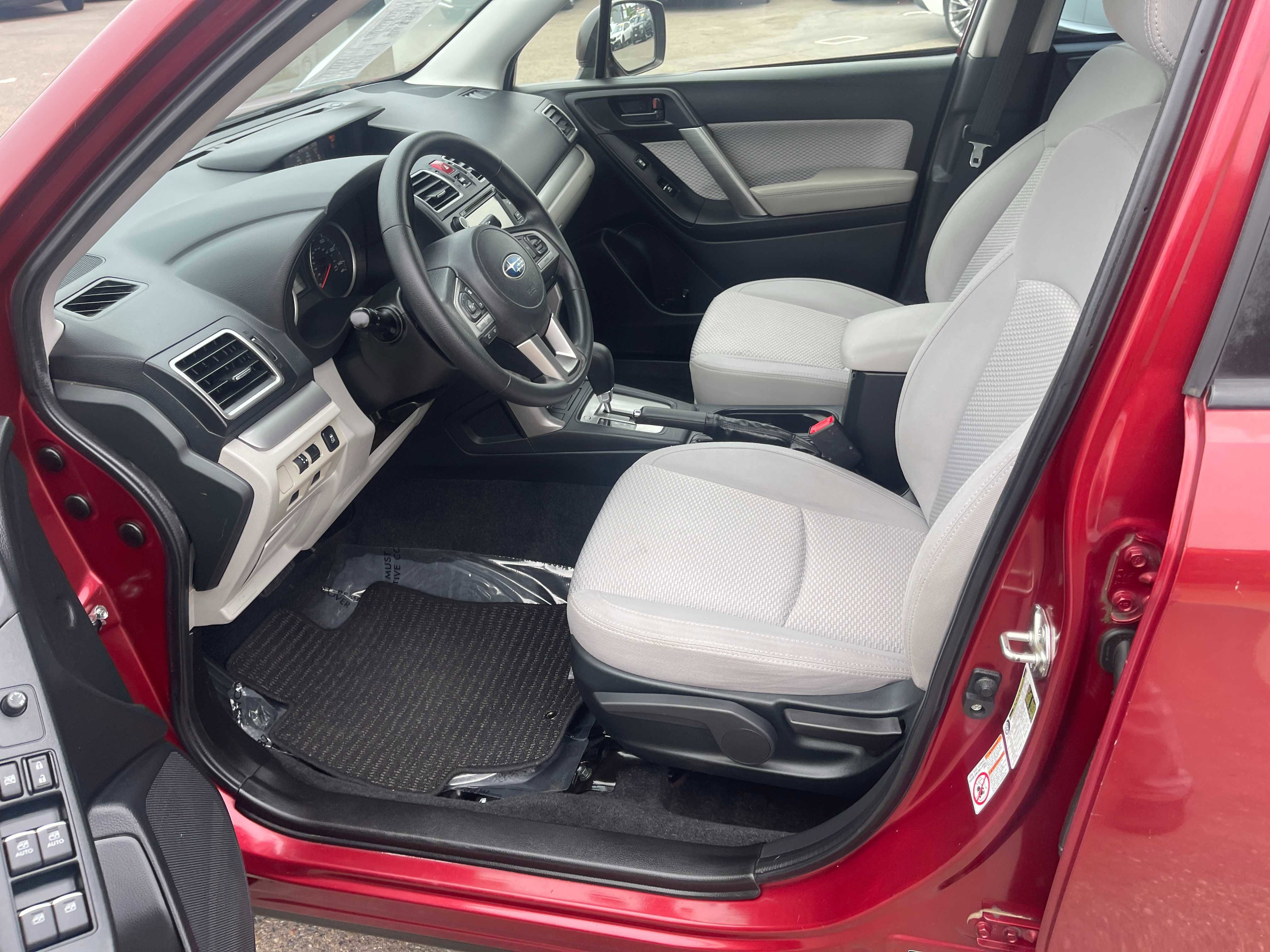 Used 2018 Subaru Forester 2.5i w/ Alloy Wheel Package image 17