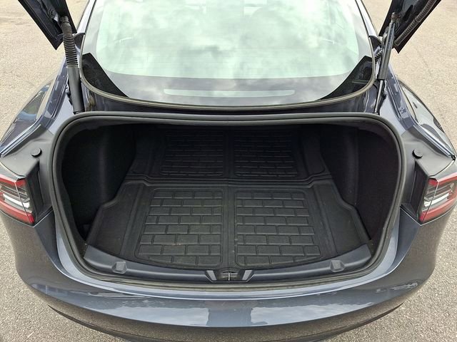 Used 2023 Tesla Model 3 Standard Range RWD image 31