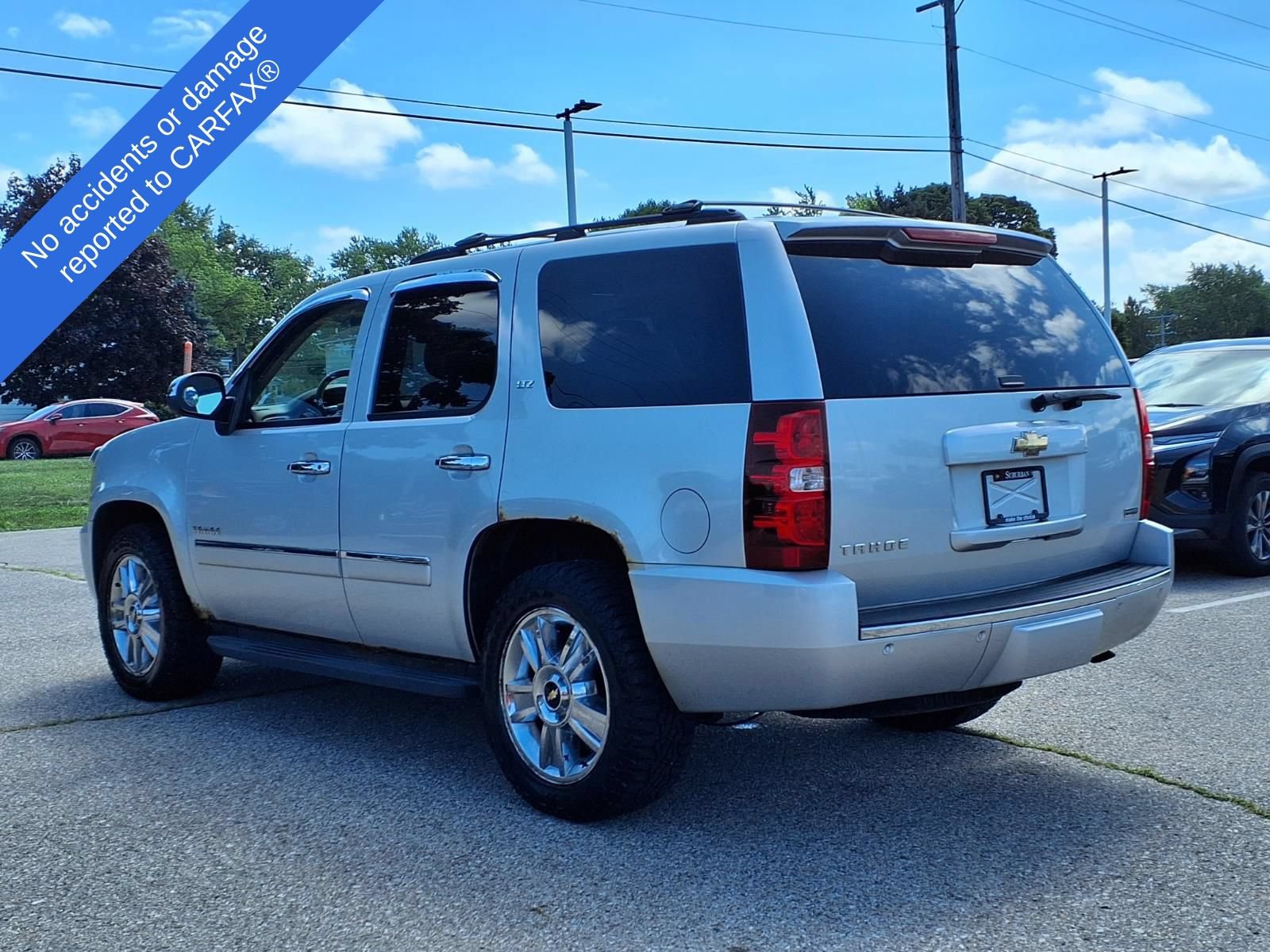 Used 2010 Chevrolet Tahoe LTZ AWD/4WD image 8