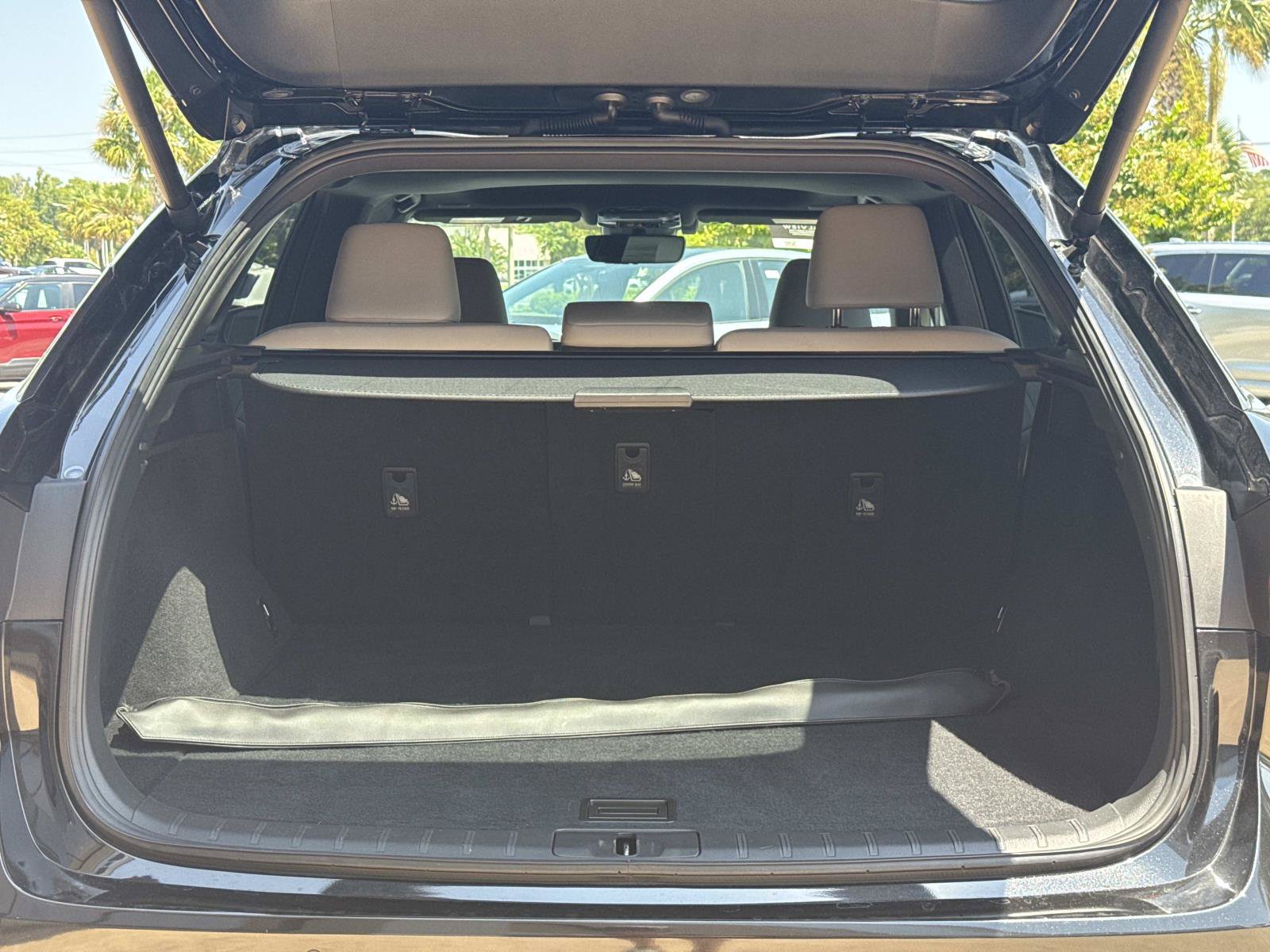 Certified 2023 Lexus RX 350 Premium w/ Accessory Package (Z1) FWD image 5