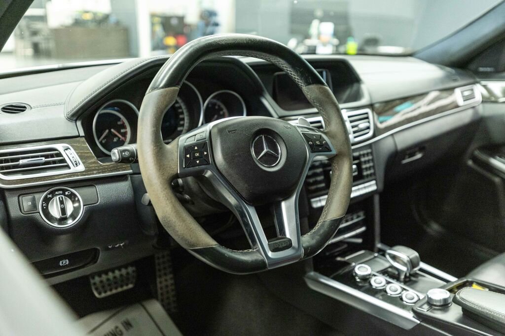 Used 2015 Mercedes-Benz E 63 AMG S-Model image 11