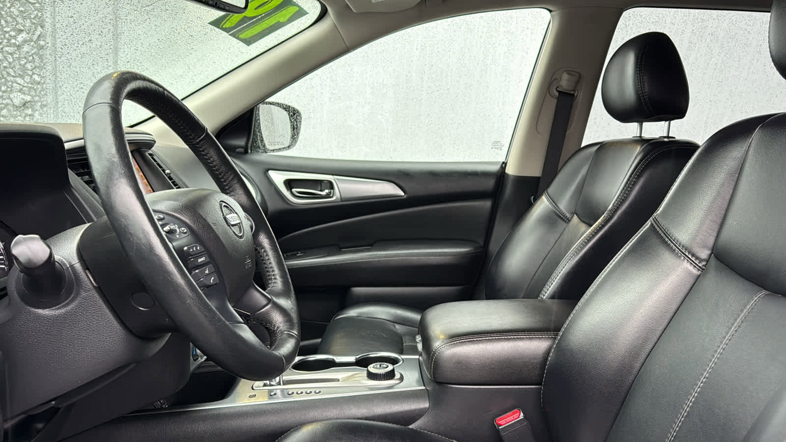 Used 2019 Nissan Pathfinder SL image 17