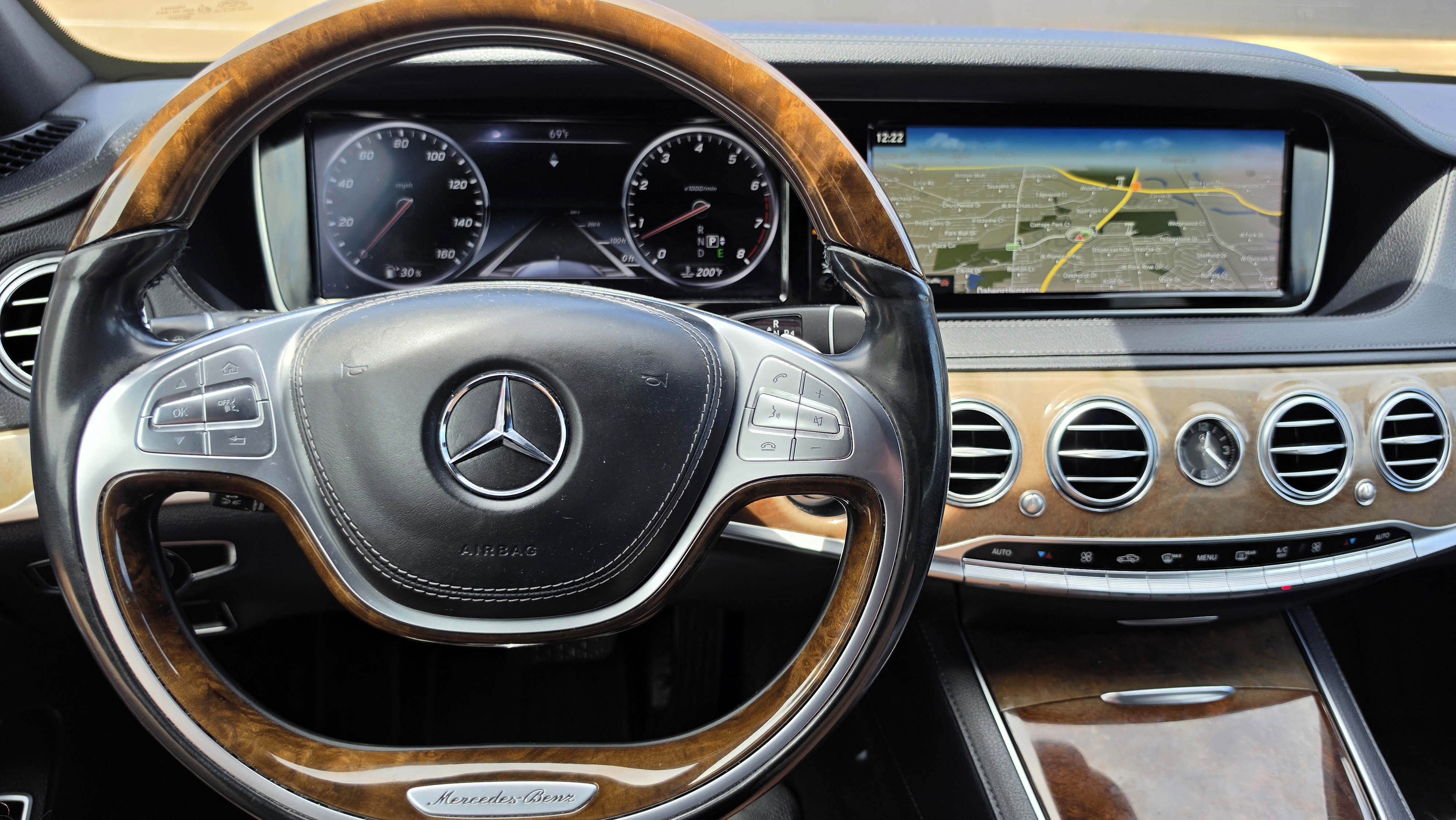 Used 2015 Mercedes-Benz S 550 Sedan image 49