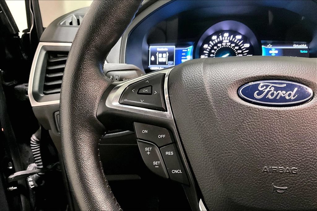 Used 2022 Ford Edge SEL w/ Convenience Package AWD/4WD image 11