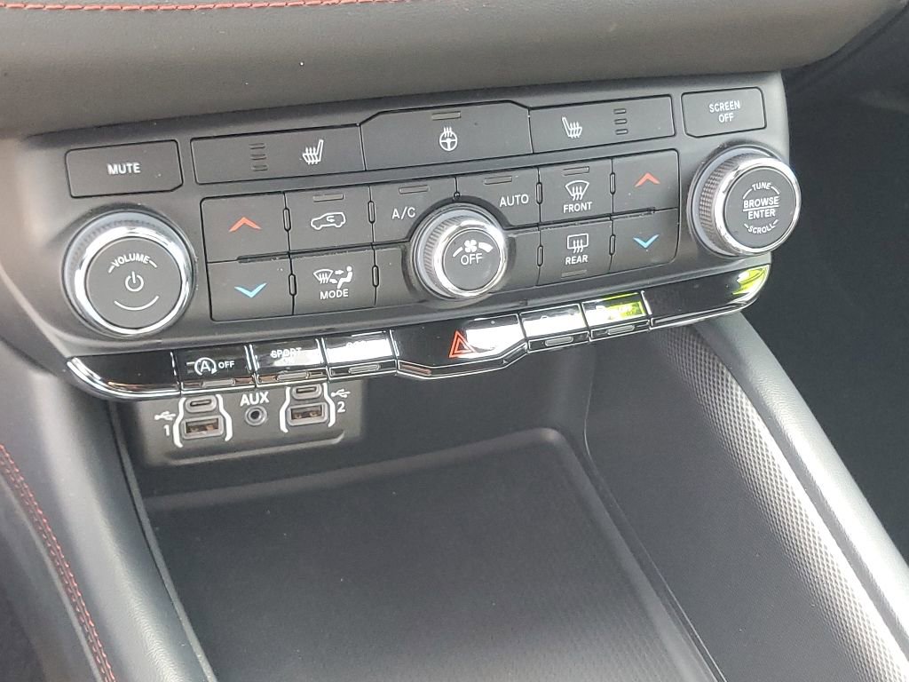 Used 2023 Dodge Durango GT AWD/4WD image 24