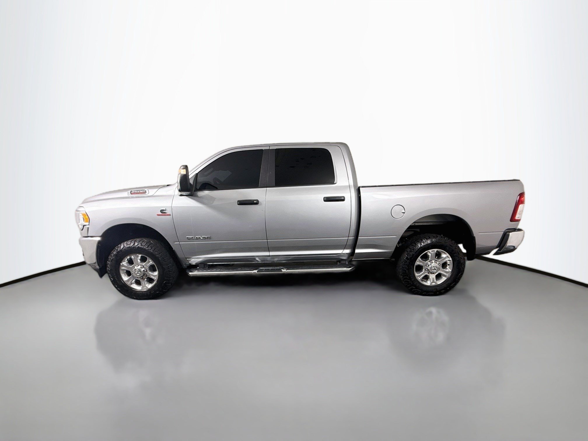 Used 2024 RAM 2500 Big Horn AWD/4WD image 6