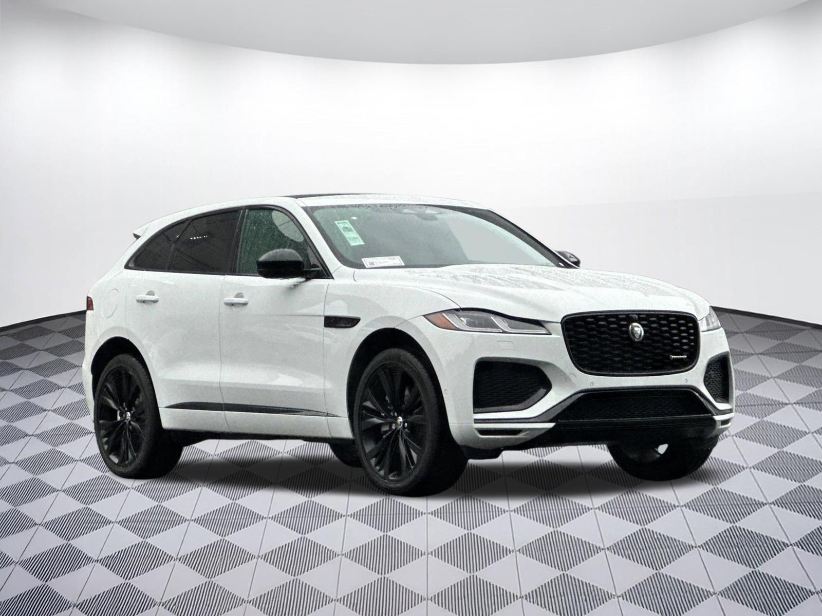 Used 2025 Jaguar F-PACE R-Dynamic S AWD/4WD image 7