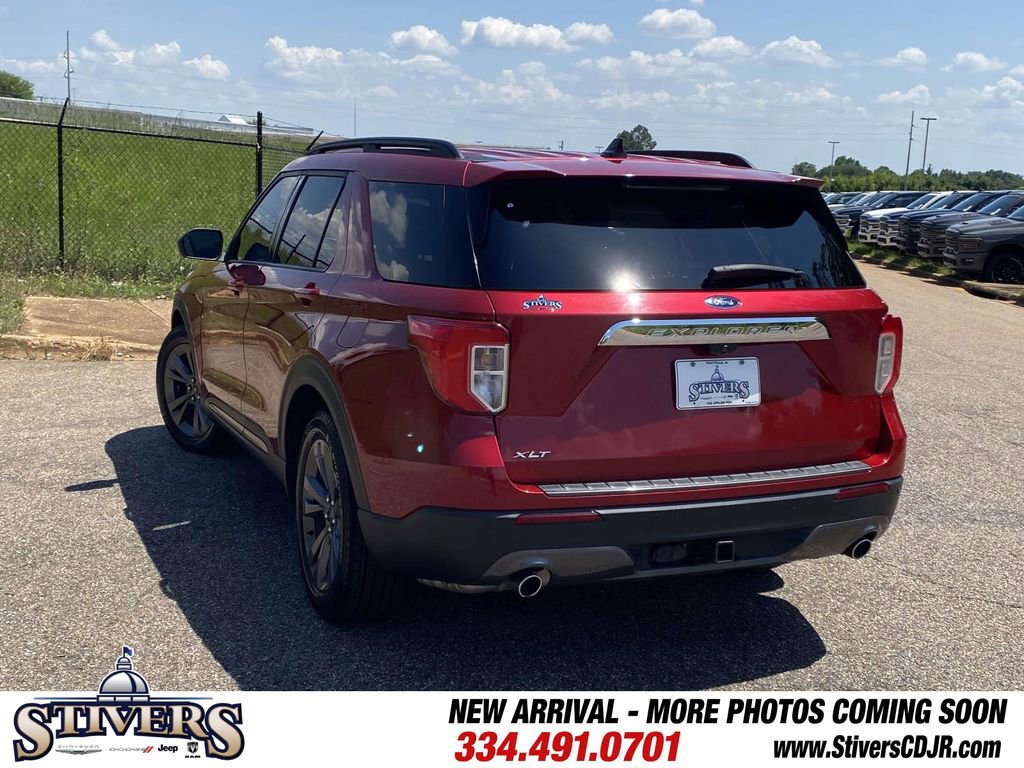 Used 2021 Ford Explorer XLT w/ Equipment Group 202A RWD image 40