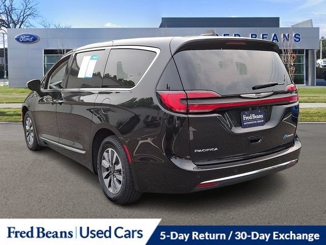 Used 2023 Chrysler Pacifica Limited FWD image 7