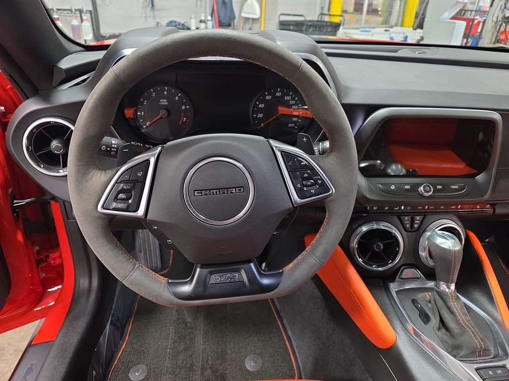 Certified 2018 Chevrolet Camaro SS w/ Hot Wheels Edition RWD image 16