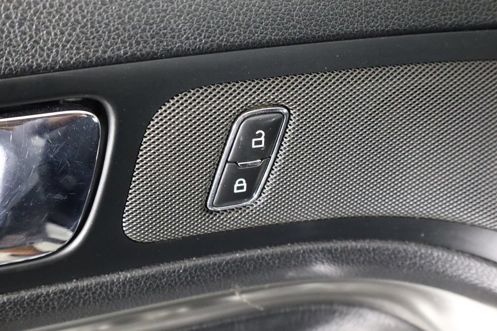 Used 2019 Ford Explorer 4WD Police Interceptor image 19