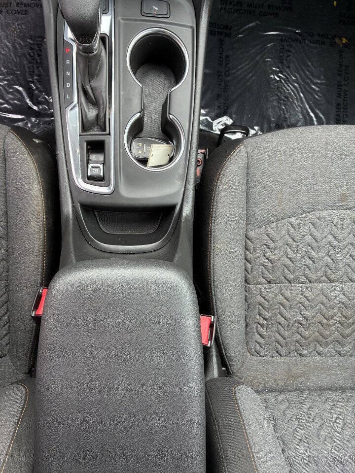 Used 2023 Chevrolet Equinox LT AWD/4WD image 12
