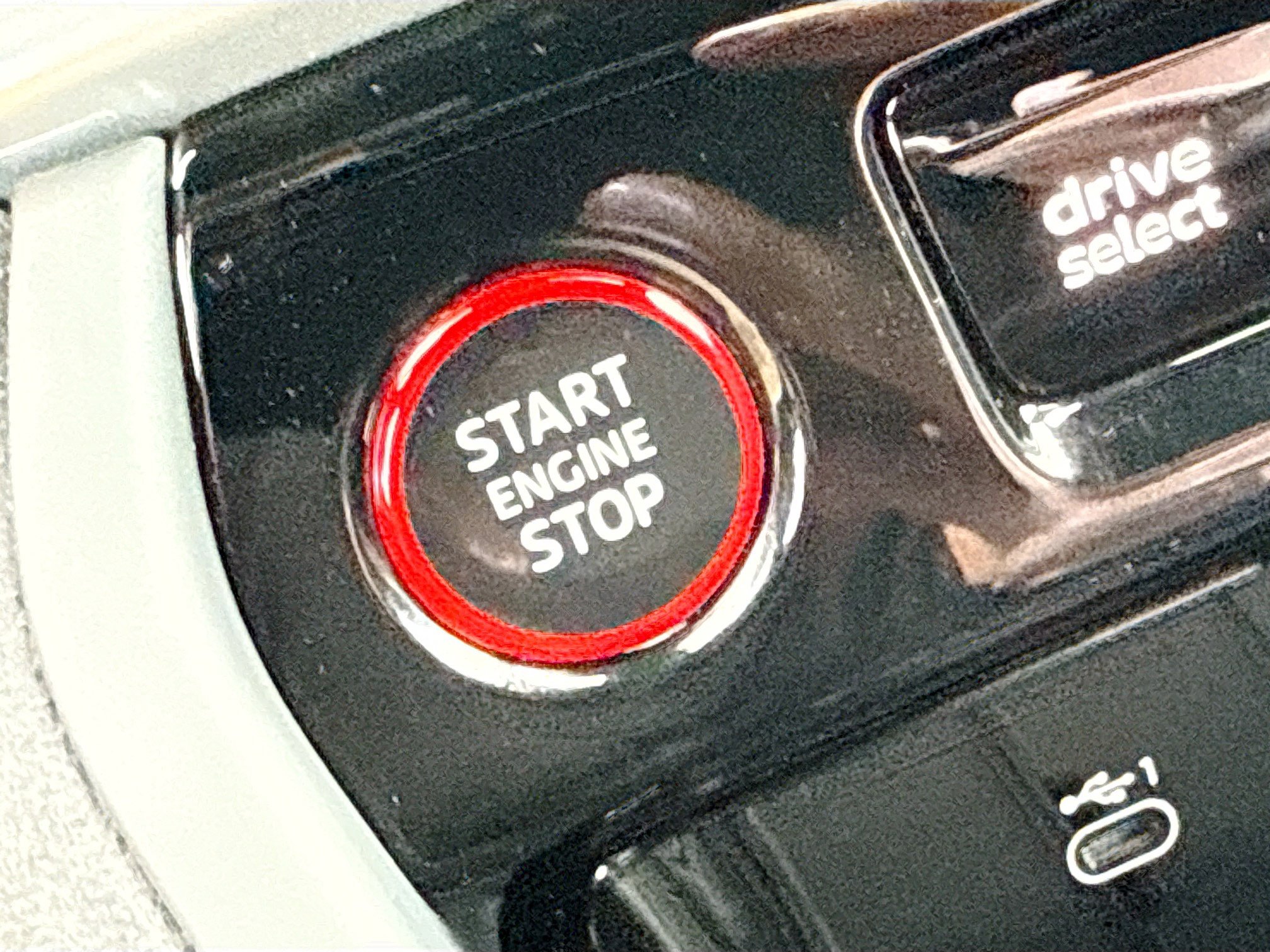 New 2025 Audi SQ5 Premium Plus image 35