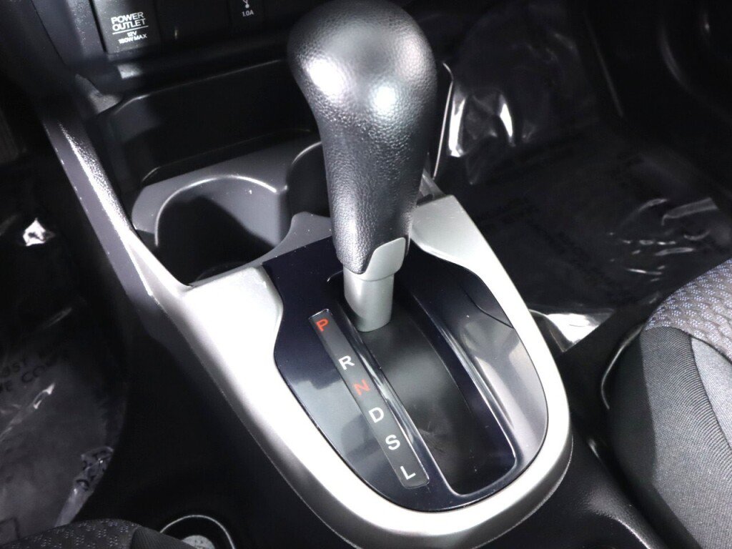 Used 2020 Honda Fit LX image 21